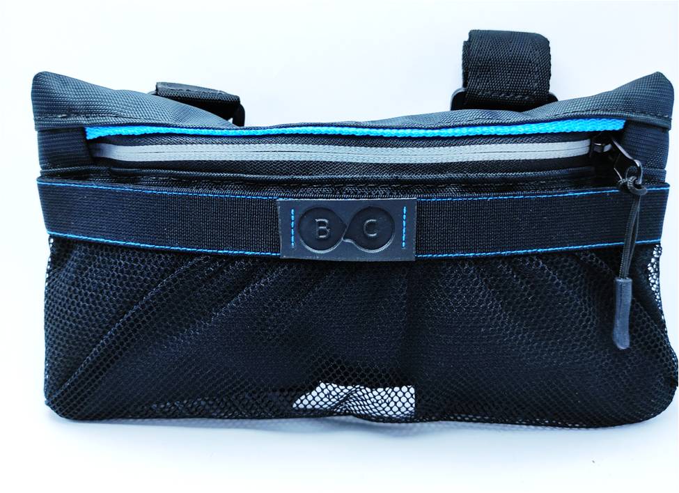 BOLSO PARA MANUBRIO MOD01 NEGRO CON CORREA MULTIUSO