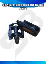 Cargar imagen en el visor de la galería, SET PEDAL PLASTICO ROSCA FINA 1/2 BMX JUNIOR
